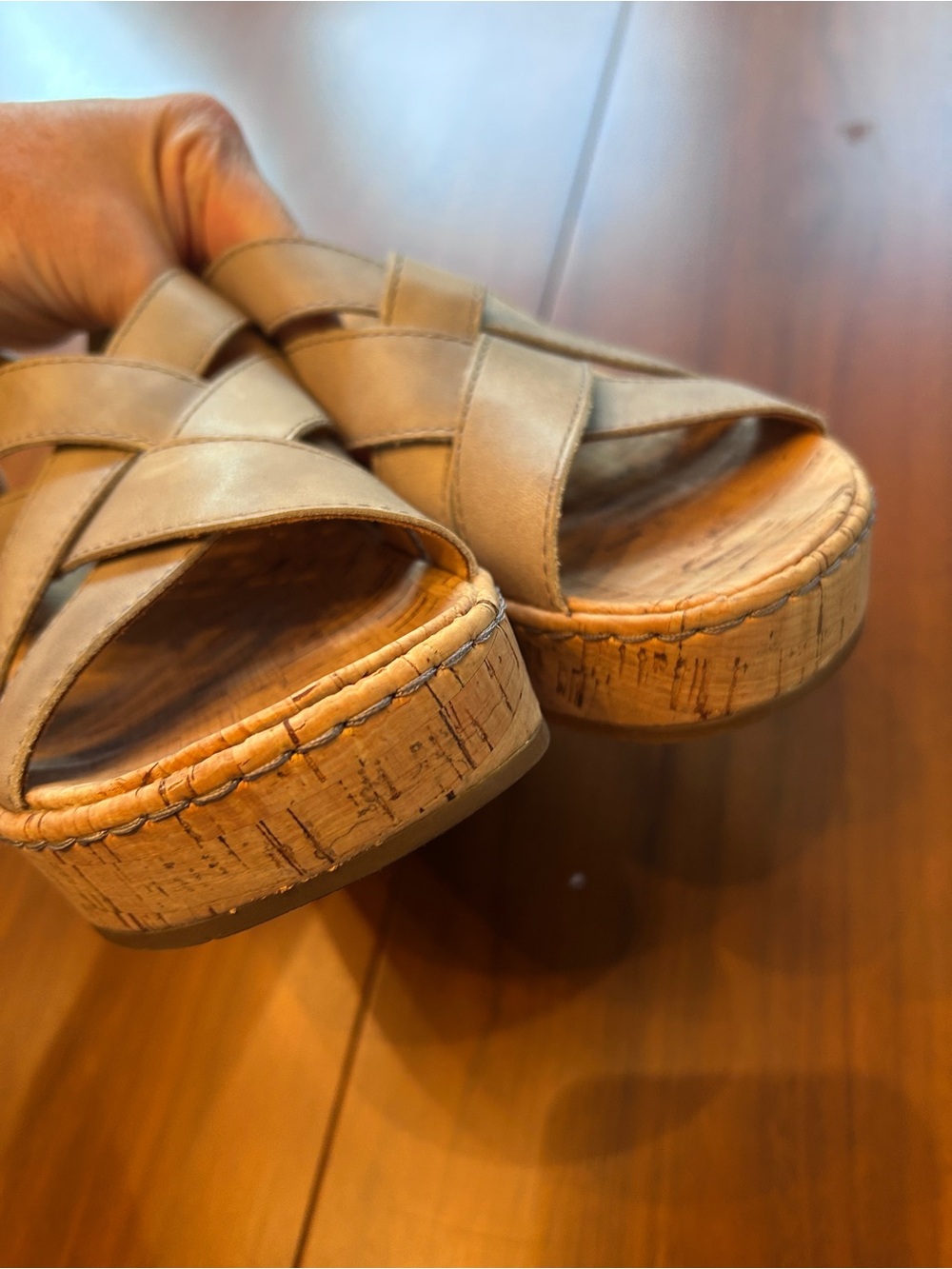 Born Women's size 7 Taupe Crisscross Cork Wedge Sandals - Picture 5 of 8